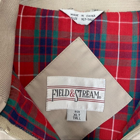 Field and Stream XLT Tall Khaki windbreaker. - Picture 3 of 6